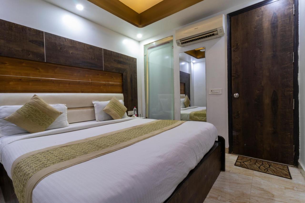 Hotel The Amour Dx Near Igi Airport Delhi Nuova Delhi Esterno foto