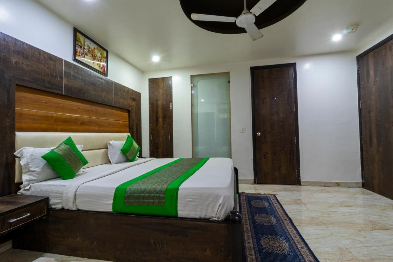 Hotel The Amour Dx Near Igi Airport Delhi Nuova Delhi Esterno foto