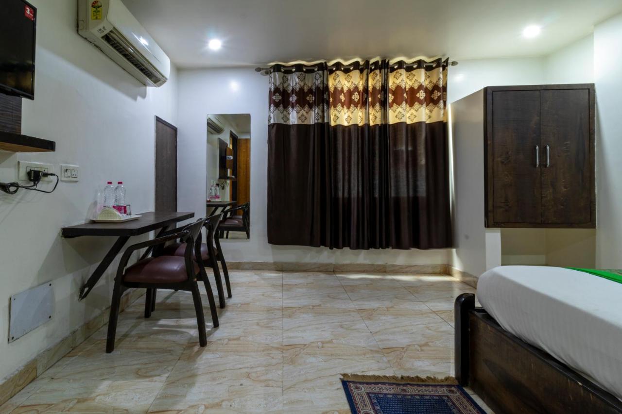 Hotel The Amour Dx Near Igi Airport Delhi Nuova Delhi Esterno foto