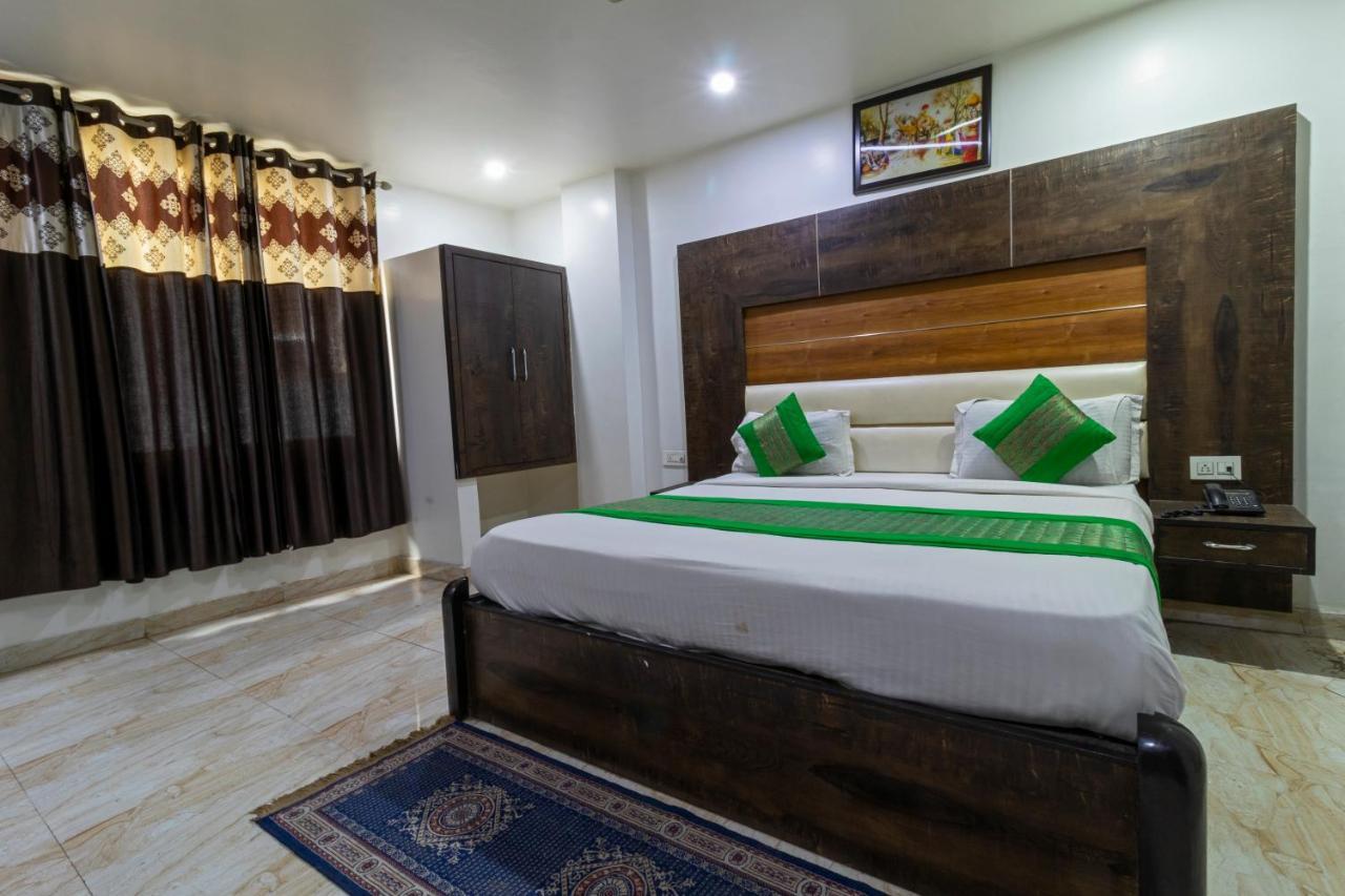 Hotel The Amour Dx Near Igi Airport Delhi Nuova Delhi Esterno foto